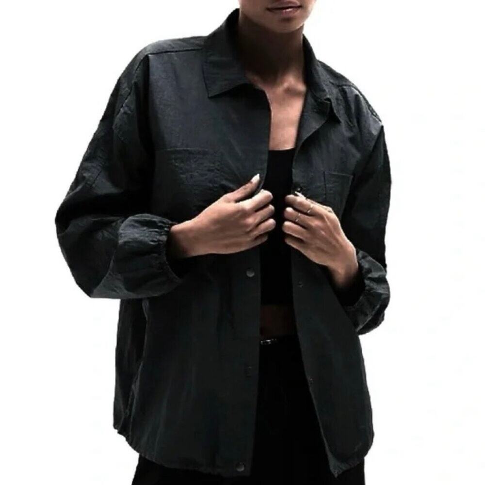 Athleta Lunar Sheen Long Sleeve Shirt in black NEW MEDIUM